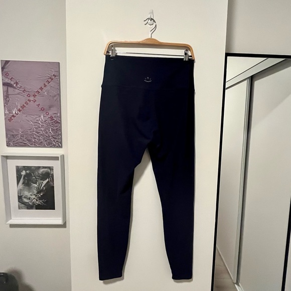 BEYOND YOGA Spacedye Caught In The Midi High Waisted Legging - Nocturnal… - Picture 6 of 9